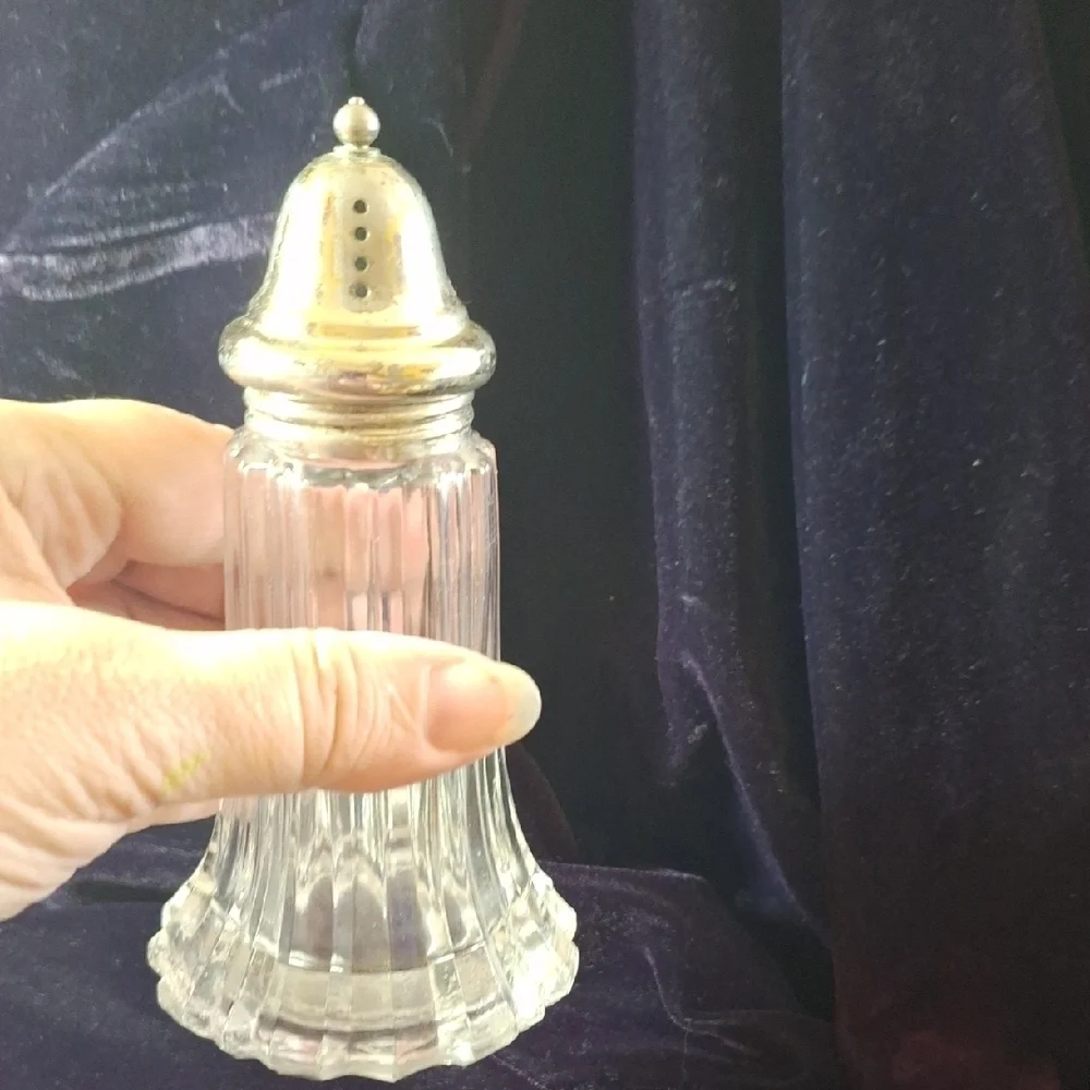 Vintage Crystal Dusting S&P Style Shakers with Silver Tops